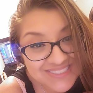 Meet your Posher, Yaren